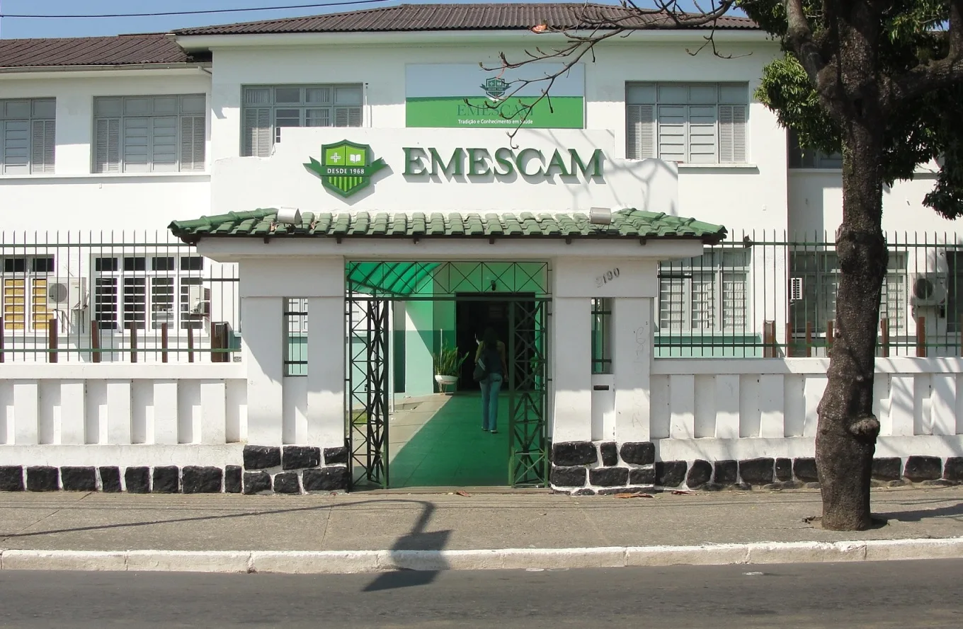 Emescam anuncia que vai usar notas do Enem em vestibular de medicina