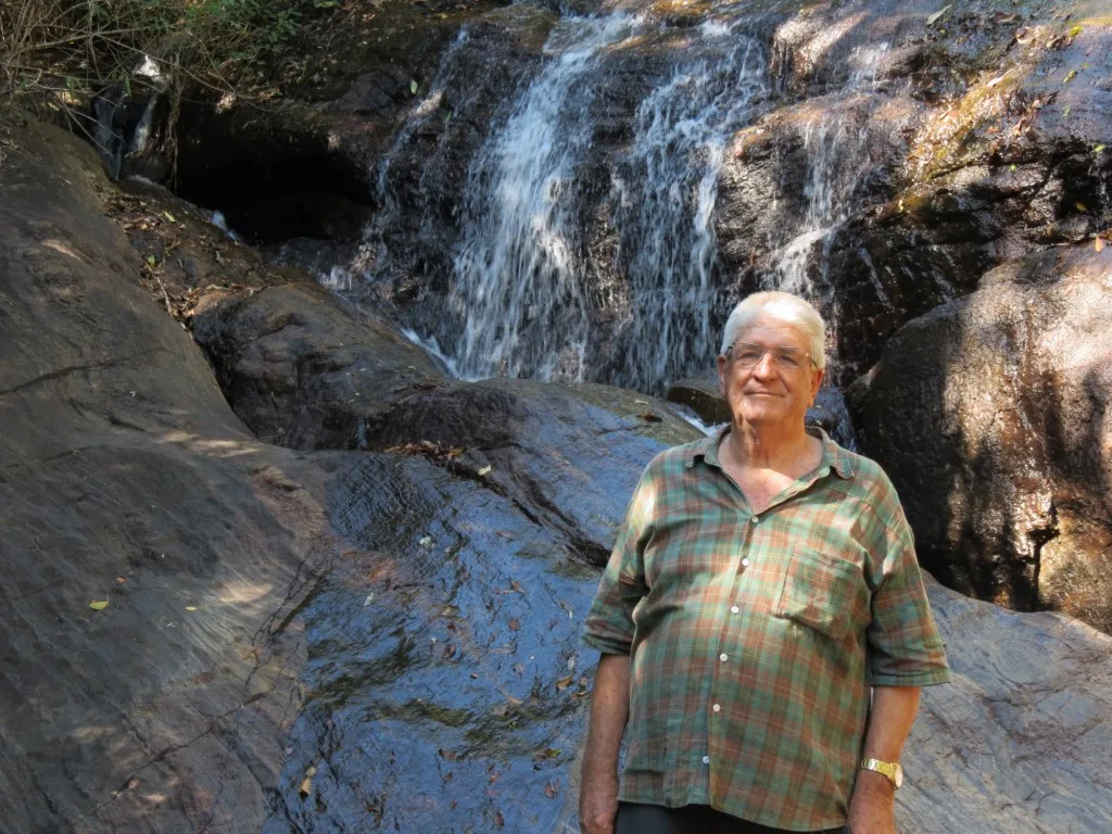 Agricultor capixaba aposta no reflorestamento para preservar mais de 40 nascentes em Alfredo Chaves