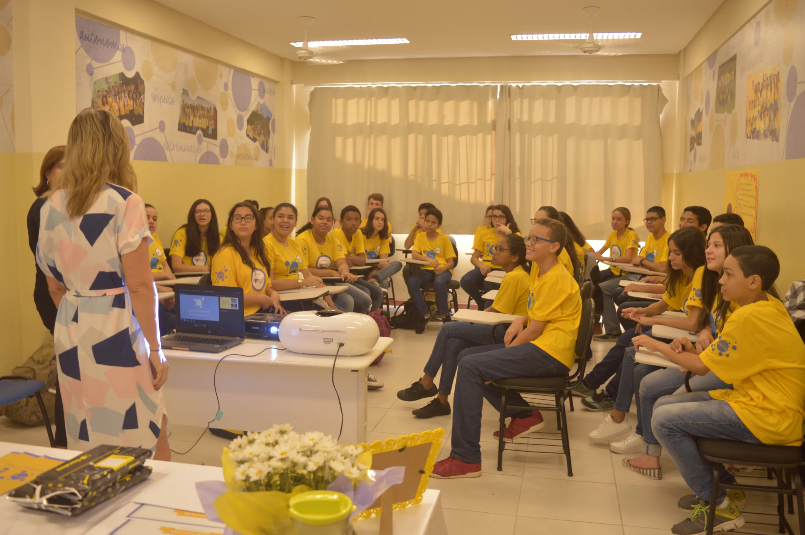 Instituto Ponte arrecada livros no Shopping Vitória. Saiba como colaborar!