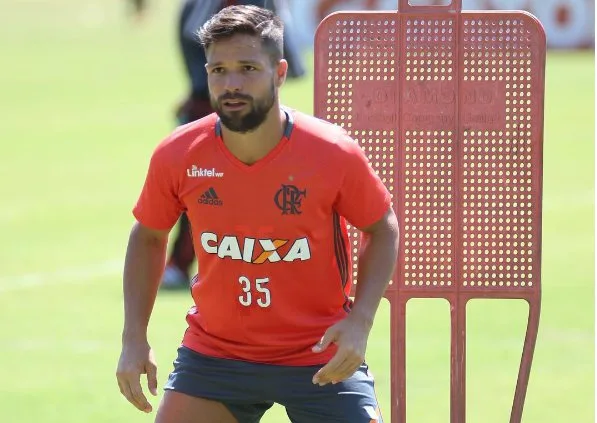 Zé Ricardo e Diego destacam que Fla segue na luta pelo título: 'Ainda é possível'