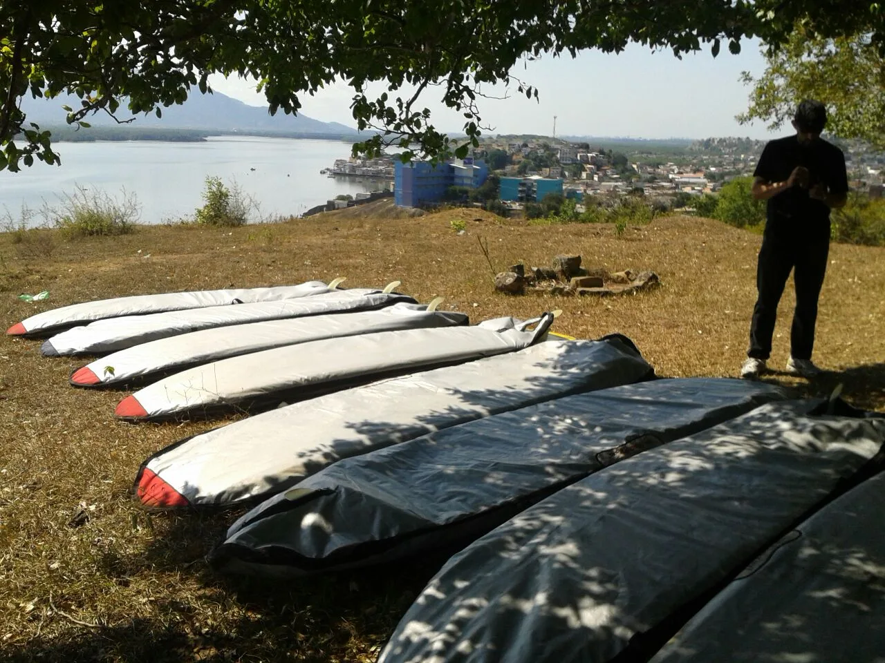 Pranchas de Stand Up Paddle roubadas de projeto social são recuperadas em Vitória