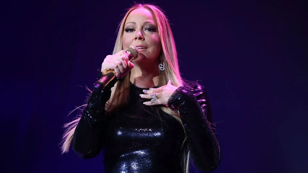 Mariah Carey sobre vinda ao Brasil: "Quero comer pão de queijo e feijão com arroz"