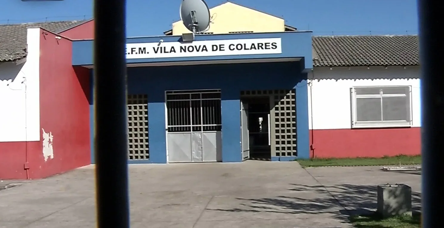 Namorada fica de recuperação e aluno provoca quebradeira em escola na Serra