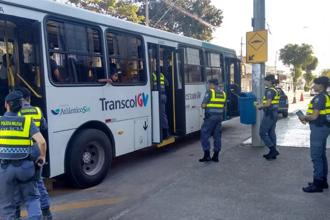 PM monta esquema especial para garantir segurança durante greve dos rodoviários