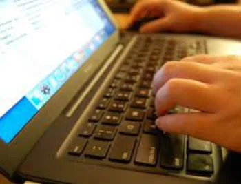 Uso da internet nas escolas públicas cresce, mas conexão ainda é lenta