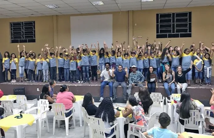 Mais de 130 crianças são atendidas pela Fundação Praia do Canto