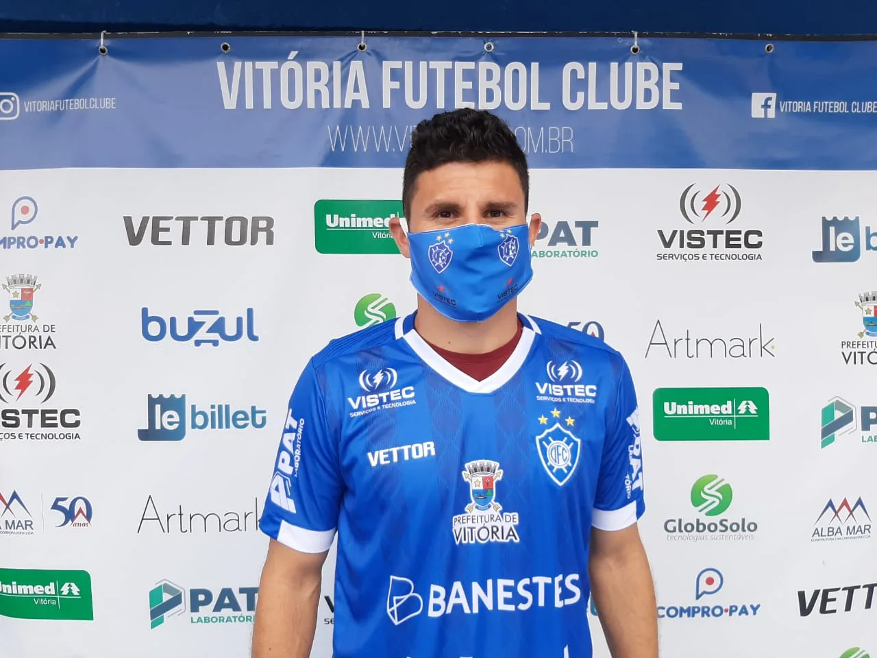 Vitória anuncia contratação de volante ex-Palmeiras, segundo reforço do clube para a série D