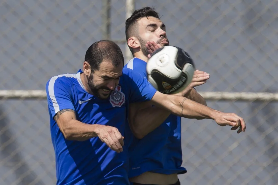 Corinthians aproveita semana para ter força máxima em decisões