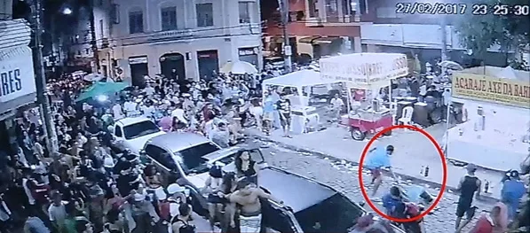 Tiroteio em bloco de Carnaval deixa PM e outras duas pessoas feridas em Vitória