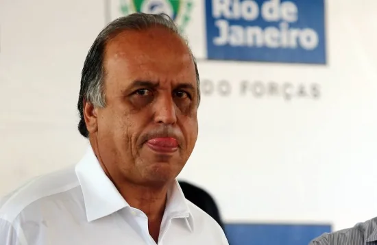 Pezão defende que PMDB deve ter candidatura própria em 2018