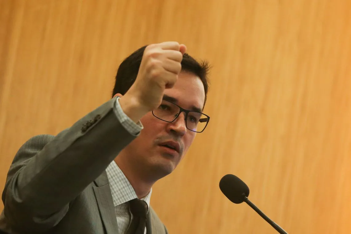 Brasília – O procurador Deltan Dallagnol participa da palestra Democracia, Corrupção e Justiça: diálogos para um país melhor, no Centro Universitário de Brasília (UniCEUB), campus Asa Norte (José Cruz/Agência Brasil)