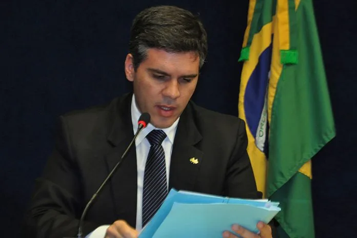 Rodrigo Coelho inscrito para disputa de vaga no Tribunal de Contas