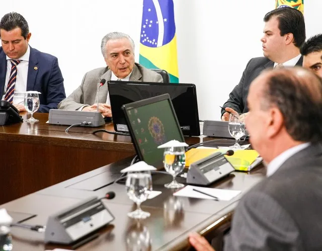 Temer se reúne com Núcleo de Infraestrutura