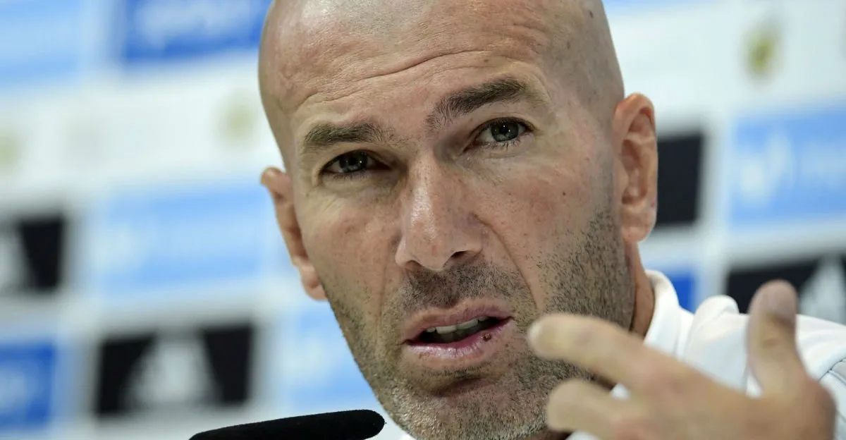 Zidane diz que jogadores querem vencer algum título esta temporada