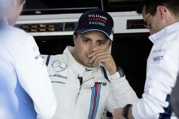 Com futuro incerto, Massa minimiza opções para sua vaga e declara amor à Williams