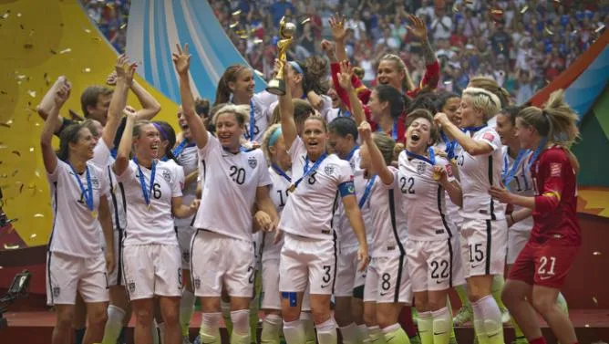 Com sucesso do Mundial, futebol feminino lota os estádios nos Estados Unidos