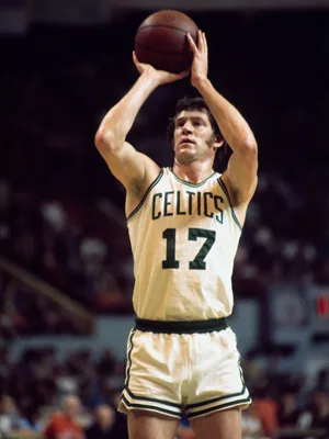 Lenda do Boston Celtics, John Havlicek morre aos 79 anos nos EUA