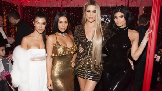 Gravidez de Kim Kardashian, Khloé e Kylie Jenner já viraram apostas na internet