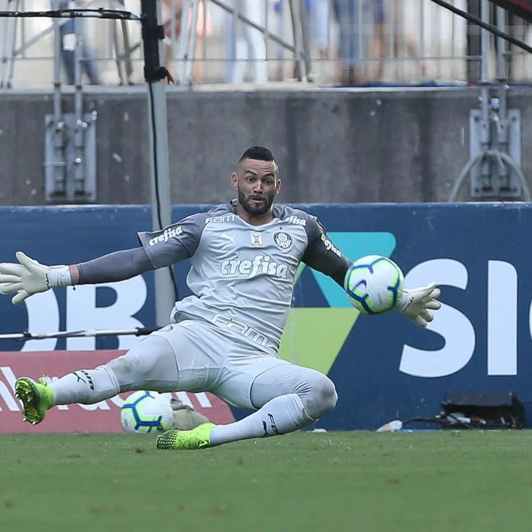 Weverton treina sem restrições e deve reforçar o Palmeiras na Libertadores