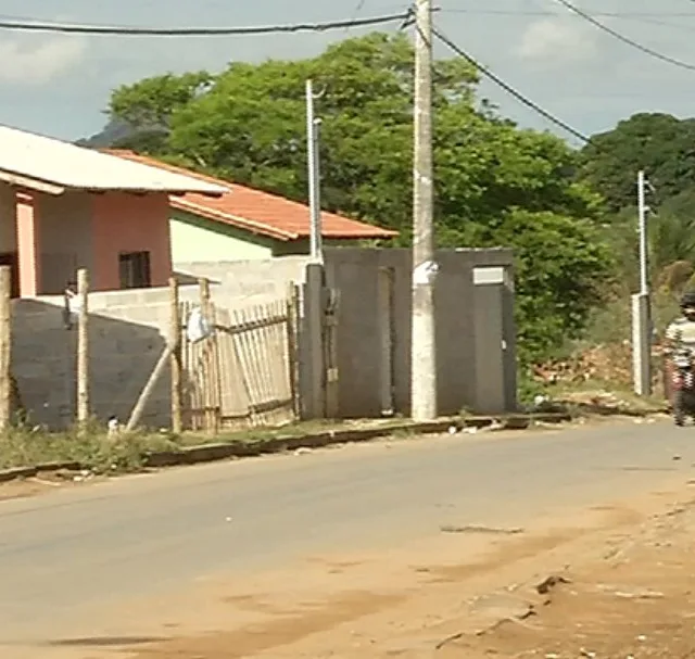 Criminosos são presos com drogas em ponto de venda do tráfico em Cariacica