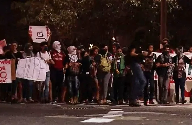 Vídeo mostra principais momentos do protesto contra  Temer em Vitória