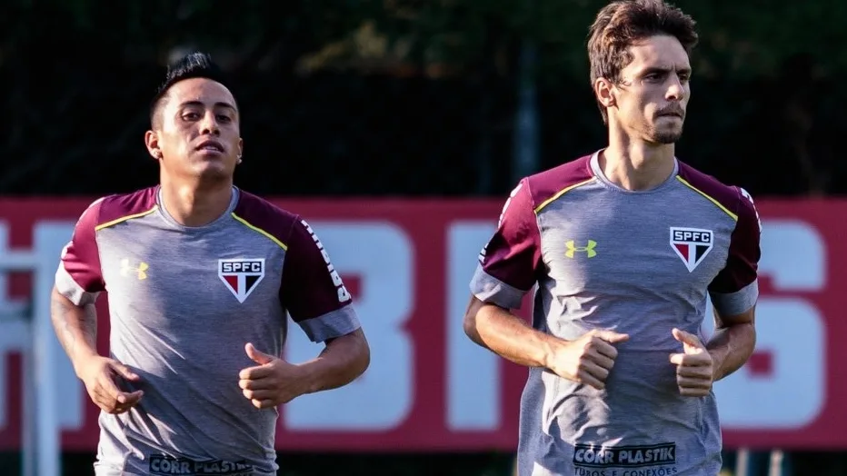 Rodrigo Caio exalta reação do São Paulo e diz: 'Estamos vencendo e convencendo'