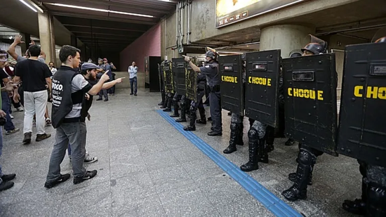 Demissões no metrô de SP são intimidação, diz Sindicato