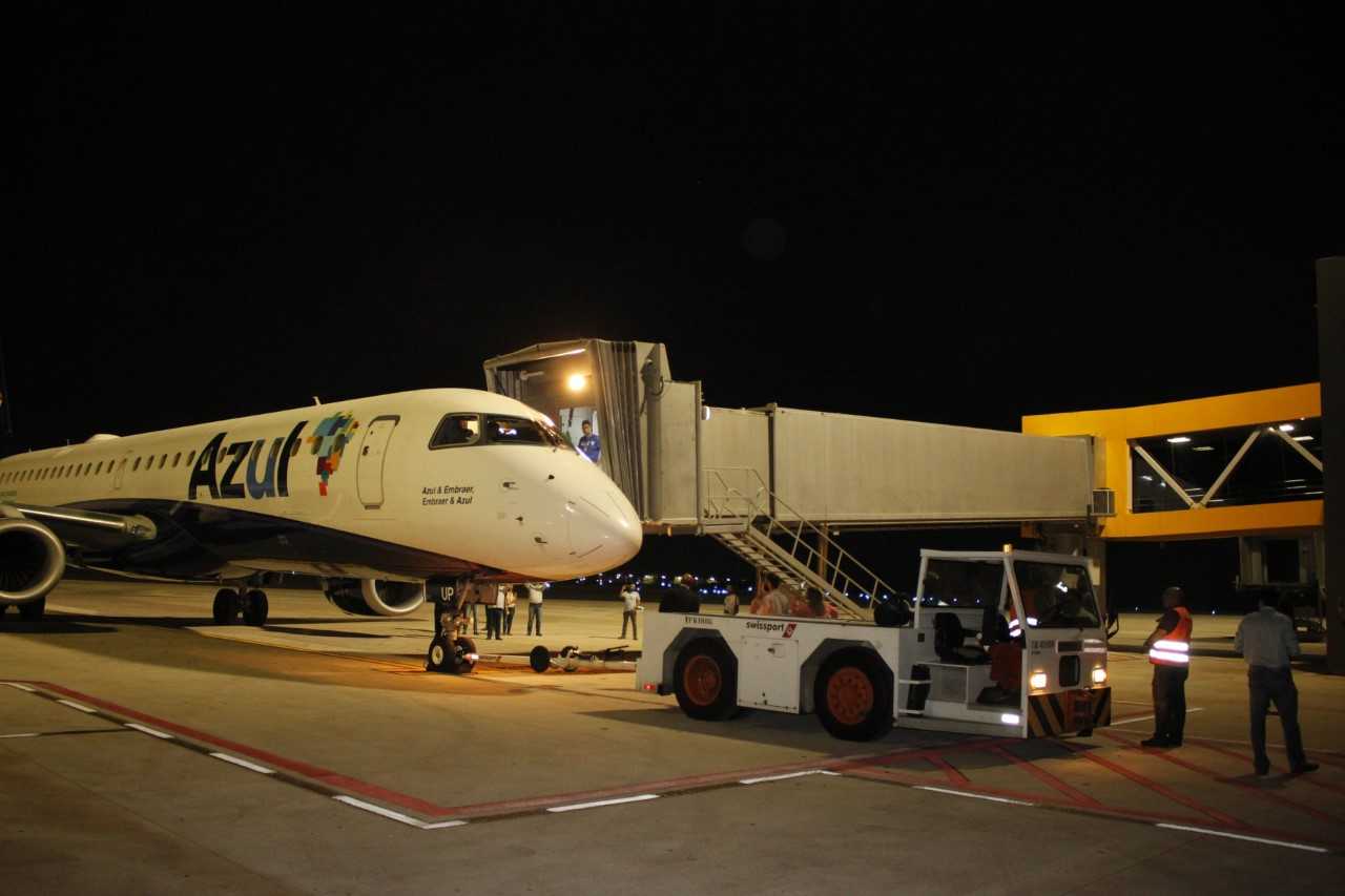 Infraero realiza testes nas pontes de embarque do novo aeroporto de Vitória