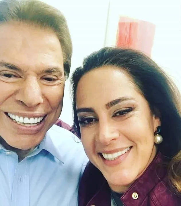 Silvio Santos aparece em rara foto com a filha: 'Pouco importa a distância que está nos separando'