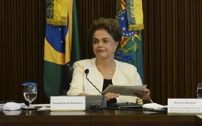 Dilma apela por 'compreensão, diálogo e unidade' para evitar confrontos em manifestações