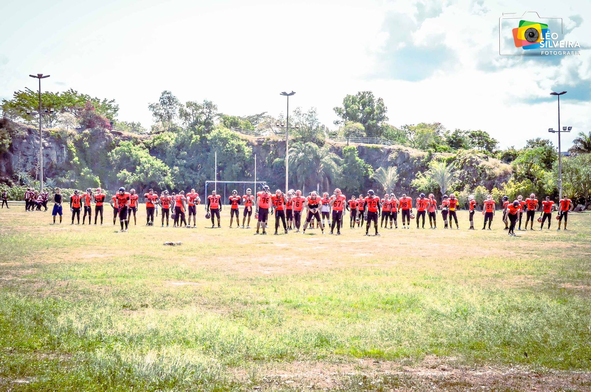 Tritões e Desportiva fazem a final do Estadual de Futebol Americano 2015