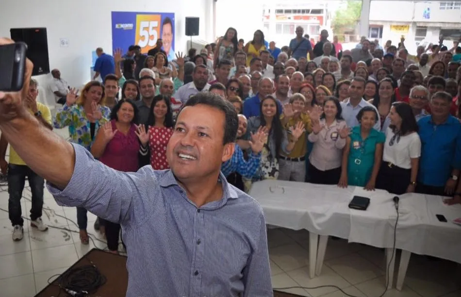 Candidatos da Grande Vitória voltam à rotina após derrota no segundo turno das eleições