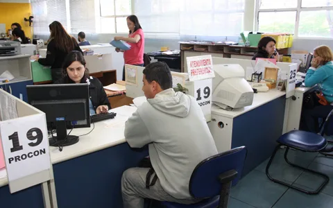 Feriado de Carnaval: reclamações podem ser registradas pela internet