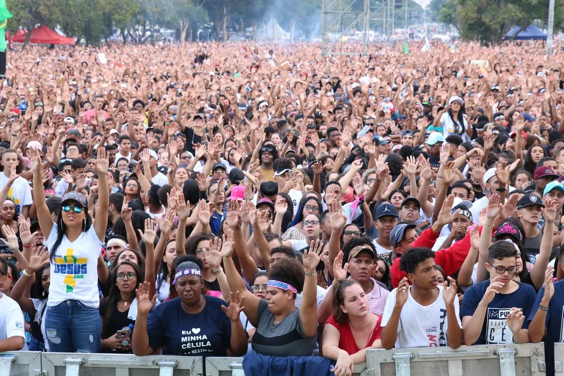 Público da Marcha para Jesus, na praça Heróis da FEB, Santana, zona norte de São Paulo.