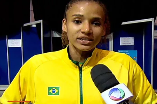 Com capixaba em quadra, handebol feminino garante vaga na final do Pan-Americano