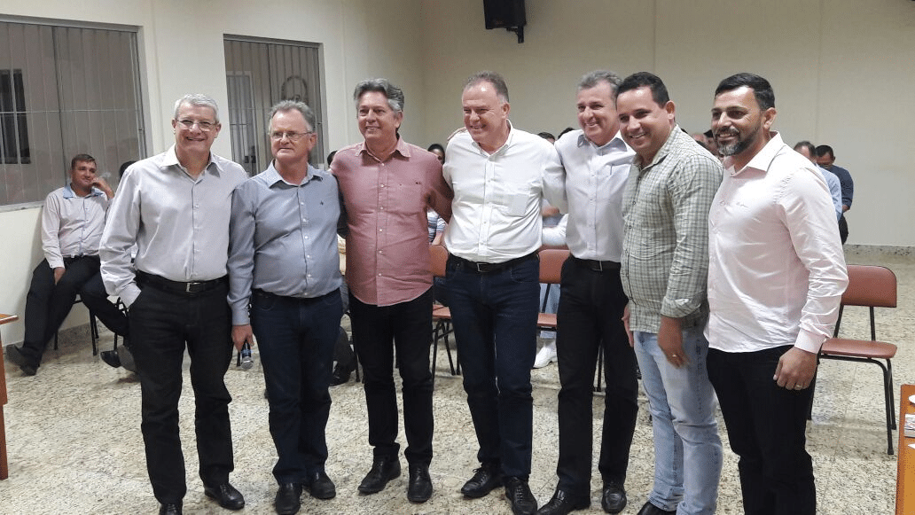 Casagrande prepara terreno para 2018 em reuniões de socialistas