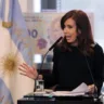 Temos de fortalecer mais que nunca nossas democracias, diz Cristina Kirchner