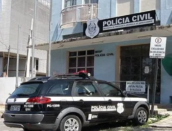 Pedreiro é detido em Vila Velha suspeito de abusar da enteada de 12 anos