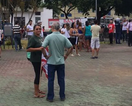 Manifestantes contra reforma da Previdência se reúnem em Vitória