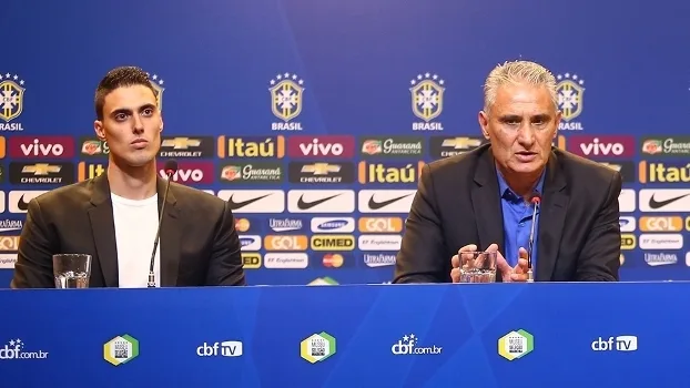 Filho de Tite, Matheus Bacchi se destaca como auxiliar técnico na seleção