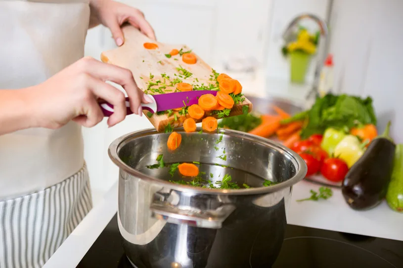 Cru ou cozido? Saiba como consumir o melhor de cada alimento