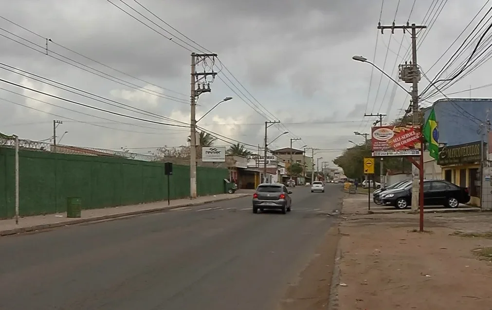 Comerciantes reclamam de insegurança após assalto e morte de jovem na Serra