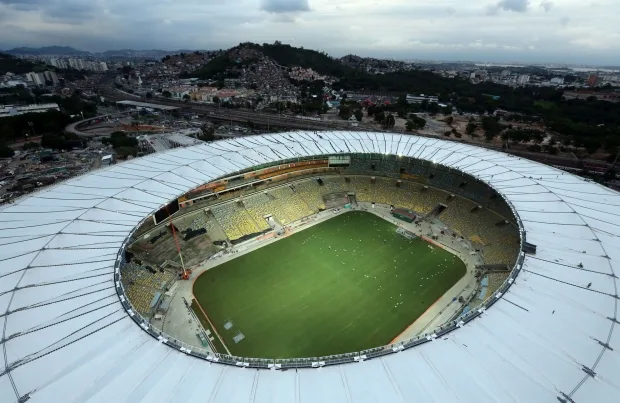 Em situações opostas no Brasileiro, Fluminense e Vasco se enfrentam no Maracanã