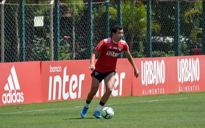 Pablo admite mudança no estilo de jogo do São Paulo para poder vencer o clássico