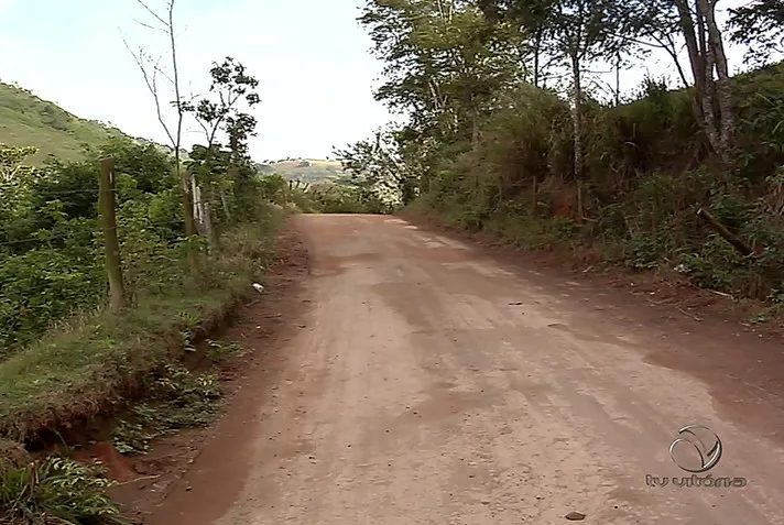 Jovem é morto com sete tiros na cabeça em estrada de chão da Serra