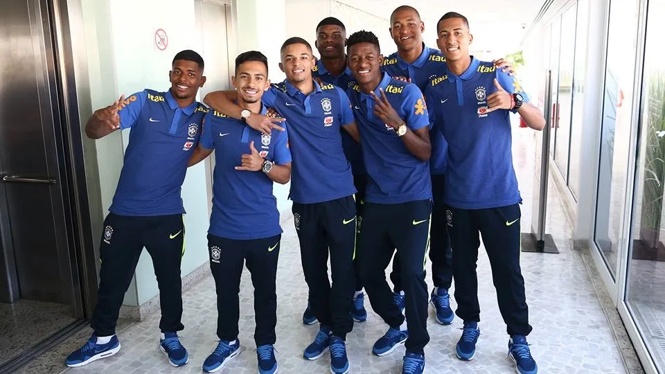 Garotos da seleção sub-17 dão passos iniciais na carreira e miram Copa de 2022