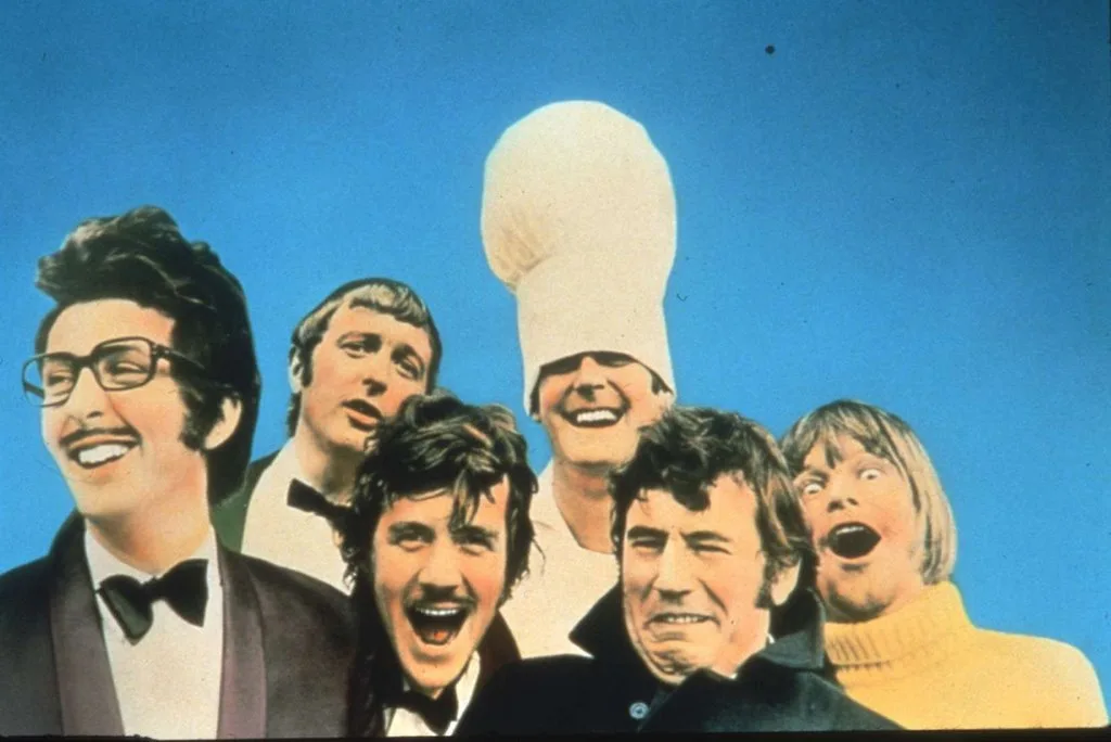 Livro sobre Monty Python relembra a trajetória do grupo de comediantes