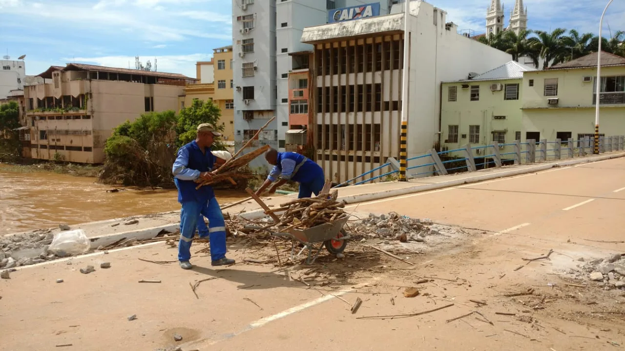 Após vistorias, pontes de Cachoeiro atingidas pela enchente começam a receber reparos