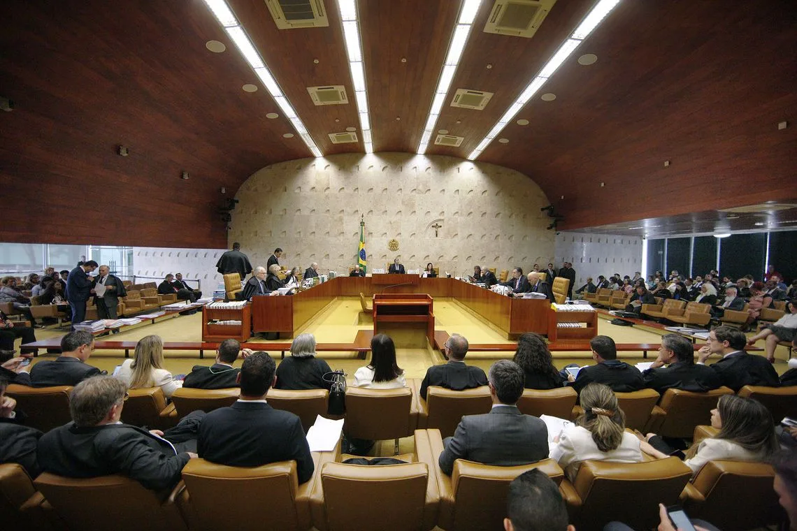 O Supremo Tribunal Federal (STF) realiza sessão plenária para o julgamento de processos sobre criminalização da homofobia.