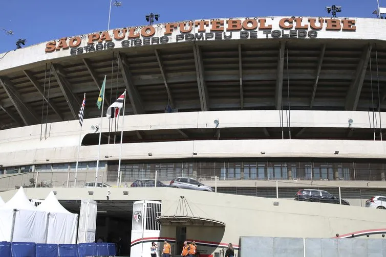 Fachada do Estádio do Morumbi, na zona oeste de São Paulo.